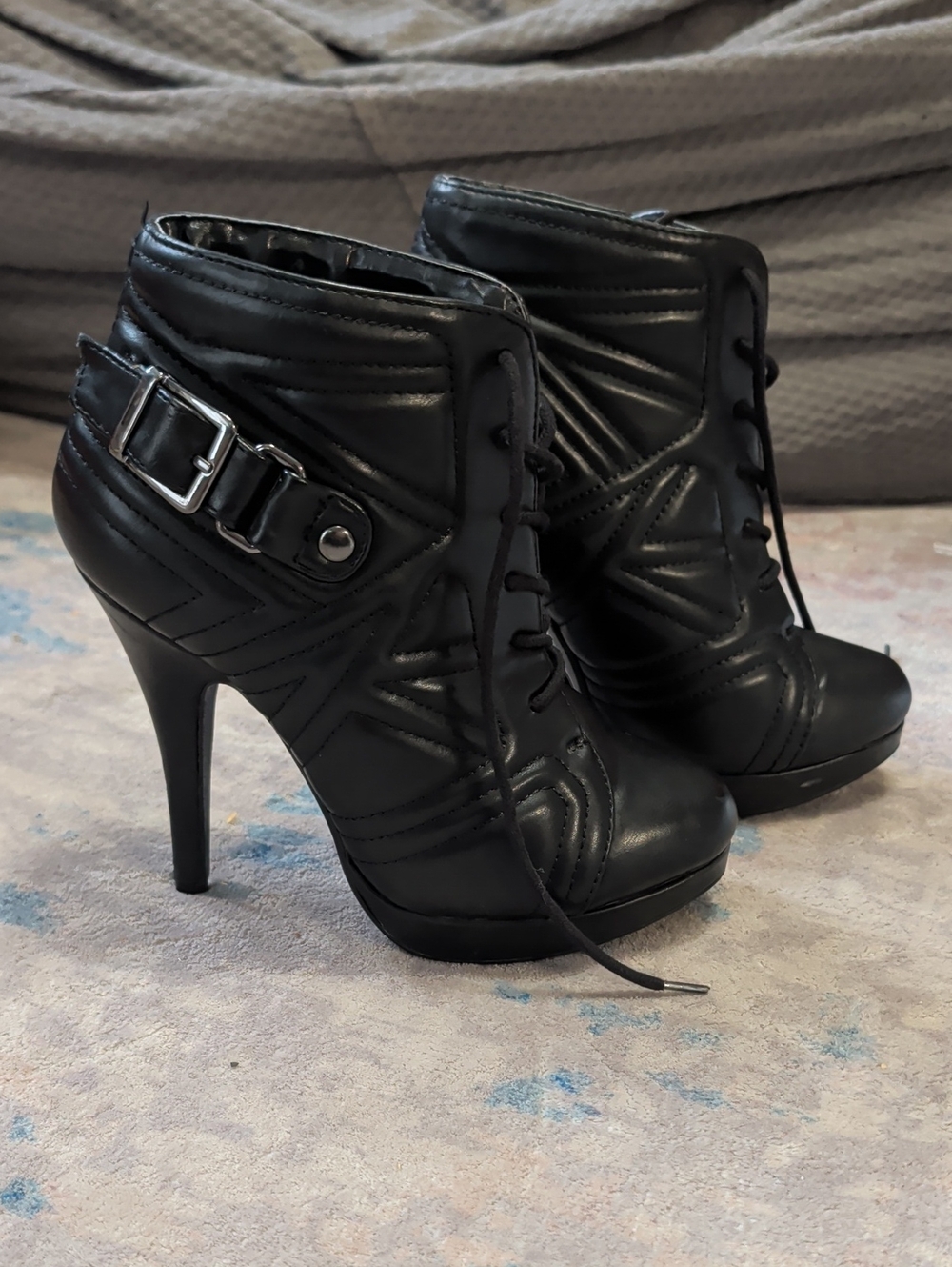 Retro Papaya Women's Black Lace-Up High Heel Ankle Boot w/ Buckle Sz 7 90s Y2K